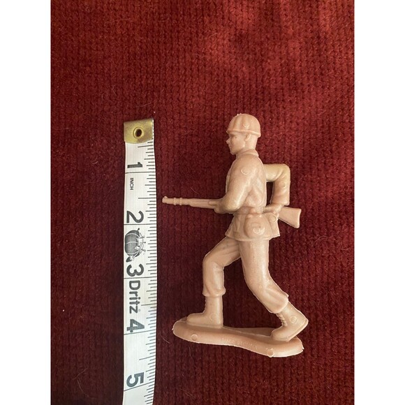 Army Men larger size 4” - 8 - Picture 2 of 2